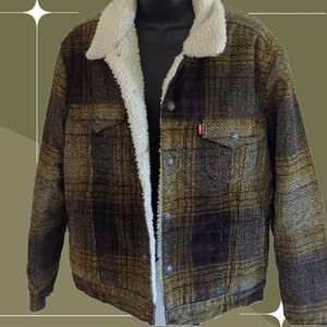🍋✨Mens Levi's Sherpa plaid trucker jacket size small